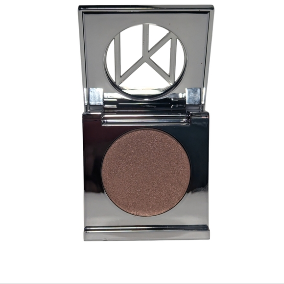 IL MAKIAGE COLOR BOSS EYESHADOW IN 965 SHOPAHOLIC - Picture 4 of 8